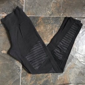 Alo Moto Leggings